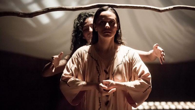 EL DIVINO NARCISO
de Sor Juana Inés de la Cruz
Dirección: Raquel Araujo.
7° Festival de Teatro de La Rendija.